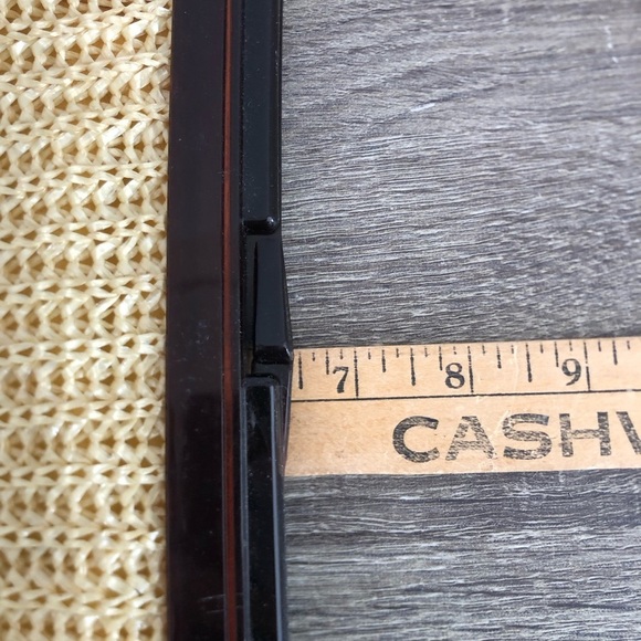 Vtg Tan Woven Clutch with Kiss Lock - Picture 10 of 11